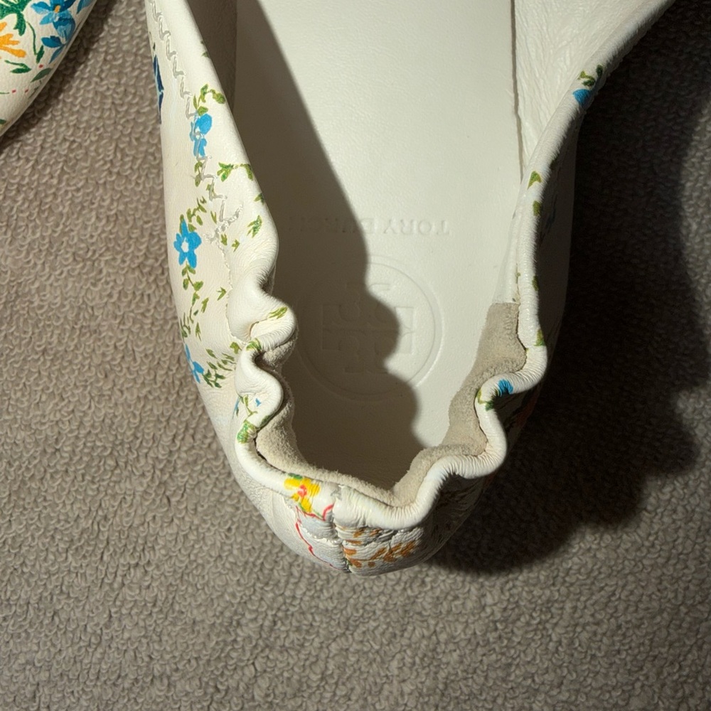 Tory Burch Women's Floral Flats - White Multicolor - Picture 4 of 9